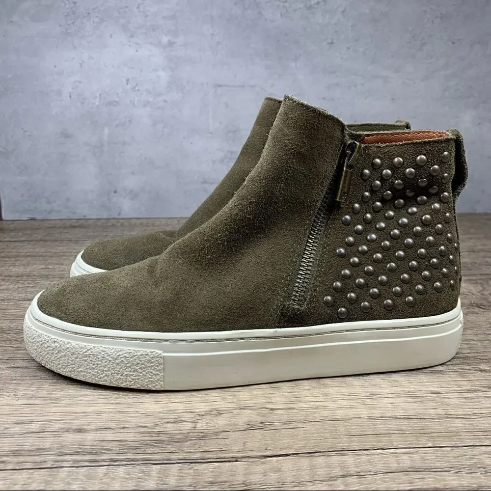 Lucky Brand~Bayleah3~Womens Ivy‎ Green Oiled Suede~High Top Sneakers